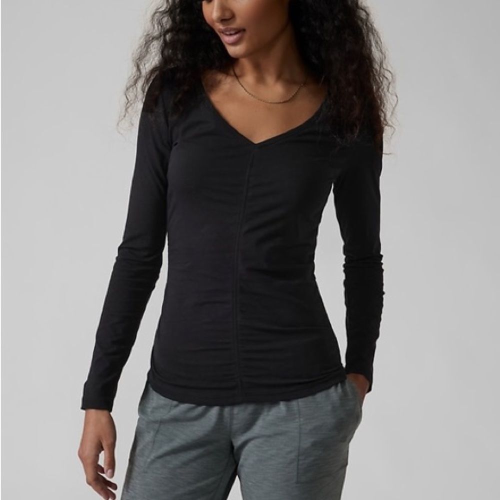 Athleta Black Daydream Cinch Top